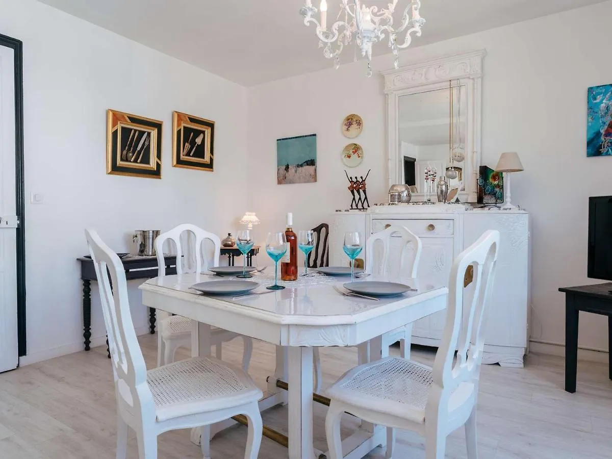 Apartment Carnac Plage - Superbe T2 Renove, 60M², Wifi, A 50M De La Grande Plage, 4 Pers. - Fr-1-477-41
